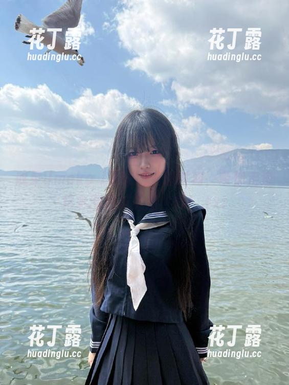 收录Umeko J学妹的璀璨时刻，带你走进精彩图包与美图世界！.txt